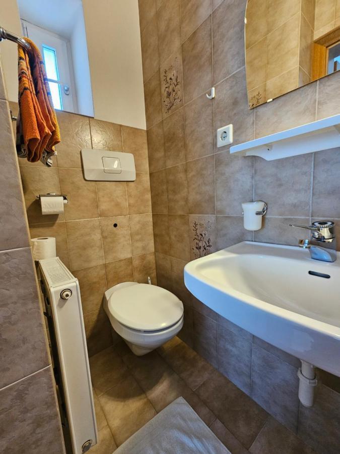 Haus Beim Seppl Bed & Breakfast Naturns Exterior photo